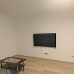 I Give My 2 Roms Apartment